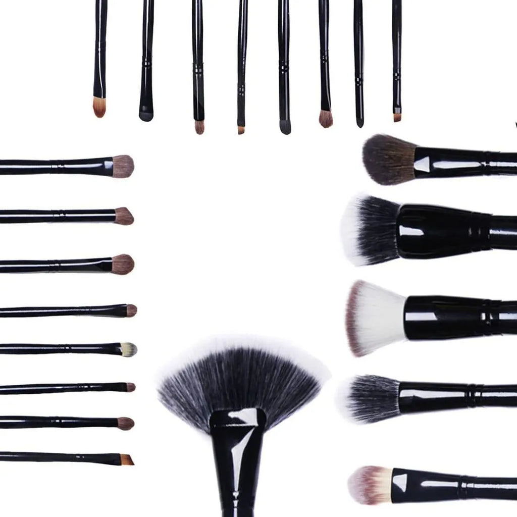 22-Piece Makeup Brush Set – Black