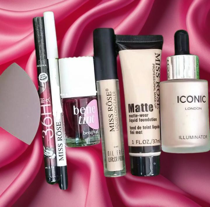 7-in-1 Makeup Kit – Matte Foundation, Concealer & Illuminator