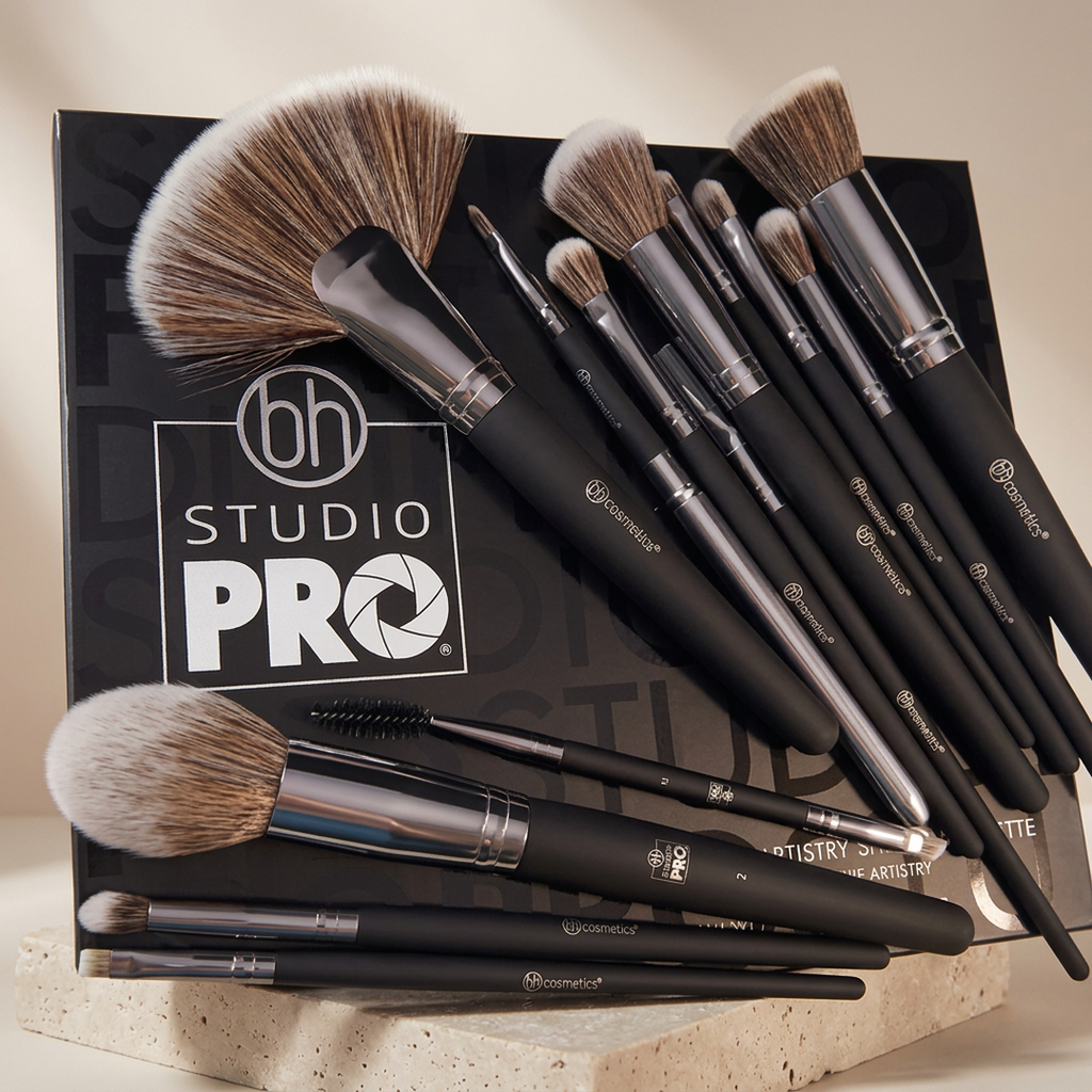 Pro Makeup Brush Set – Black